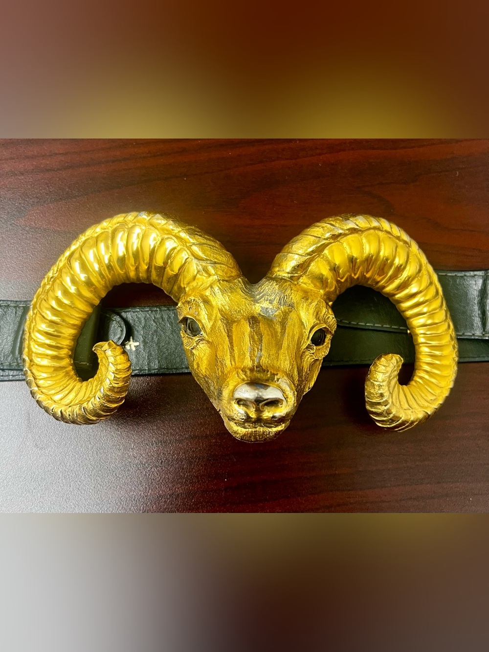 Christopher Ross Gold Ram Head Belt Buckle – Women's Statement Accessory